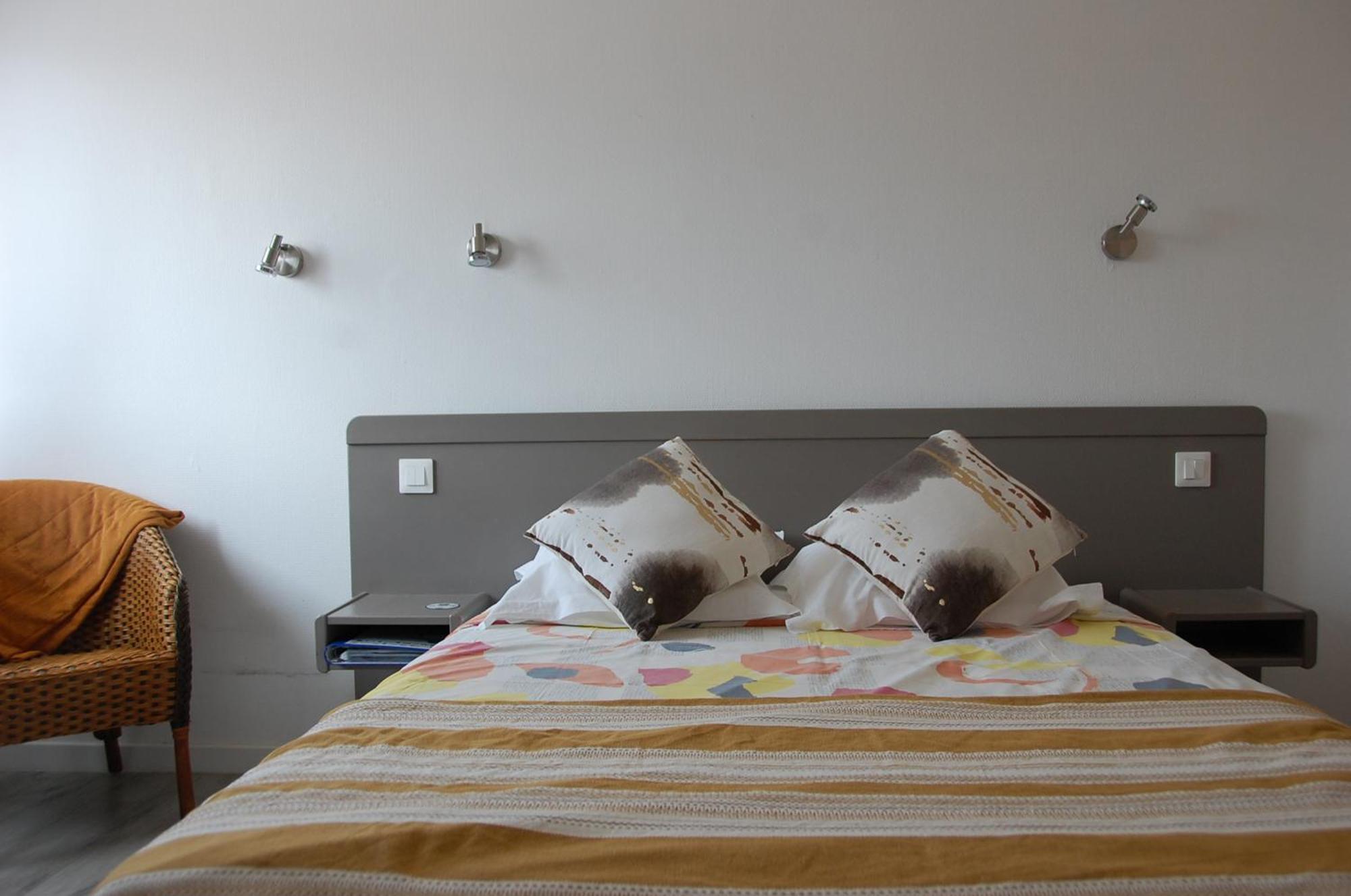 Le Pont De La Loire Bed and Breakfast Bourbon-Lancy Eksteriør billede
